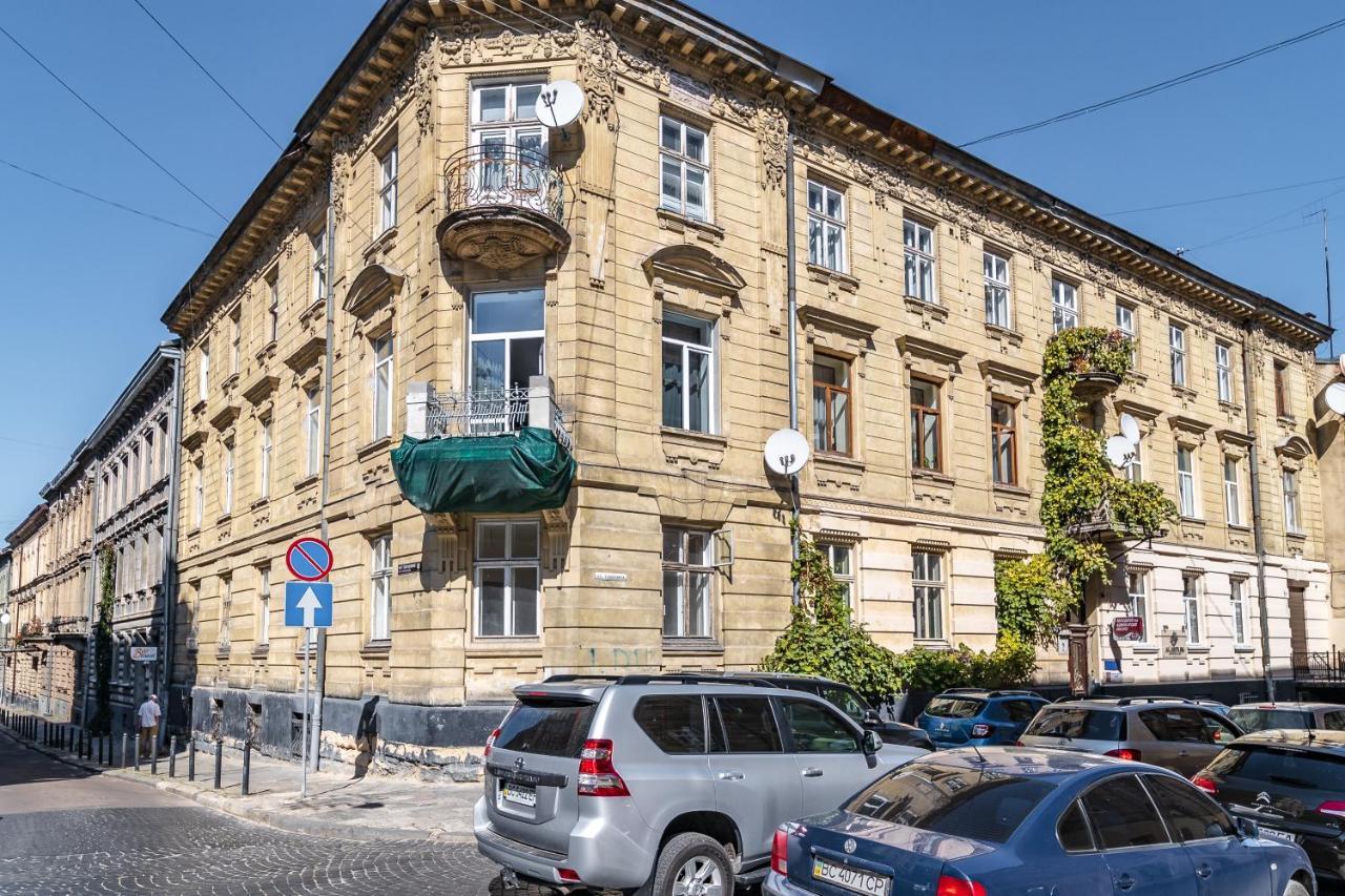 Inshiapartments On Popovycha Str Lviv Exterior photo
